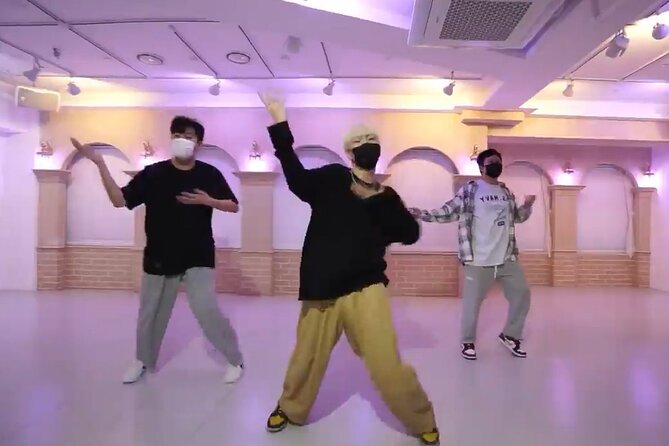 2 Hour Private Kpop Dance Class in Seoul South Korea - Private K-pop coaching in Seoul: what makes it feel different