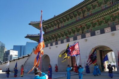 Best Walking Tour to Gyeongbok Palace Bukchon Hanok Village - Route and timing: from Taepyeongno to Insadong