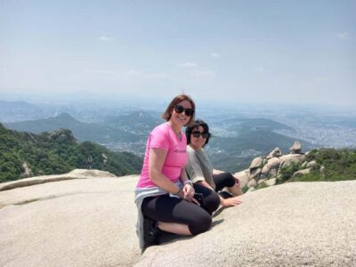Bukhansan mountain hiking tour - 6 hours - Getting to the trailhead: Gwanghwamun Square as your anchor point