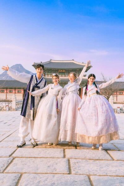 Changdeokgung Hanbok Experience at hanboknam - Price and Value: What $14 Gets You (and What It Doesn’t)