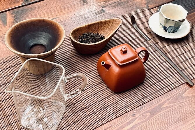 Contemporary & Retro Seoul Private Tour with Local Food Tasting - Contemporary meets retro: the tour’s smart idea