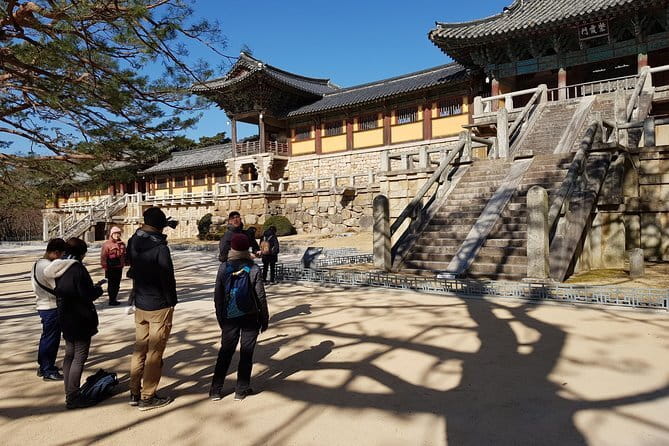Contemporary & Retro Seoul Private Tour with Local Food Tasting - Who should book this tour (and who might not love it)