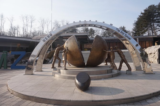 DMZ tour south Korea from Seoul (NK experience hall, defector) - Price and timing: what $26.04 buys you and what it doesn’t