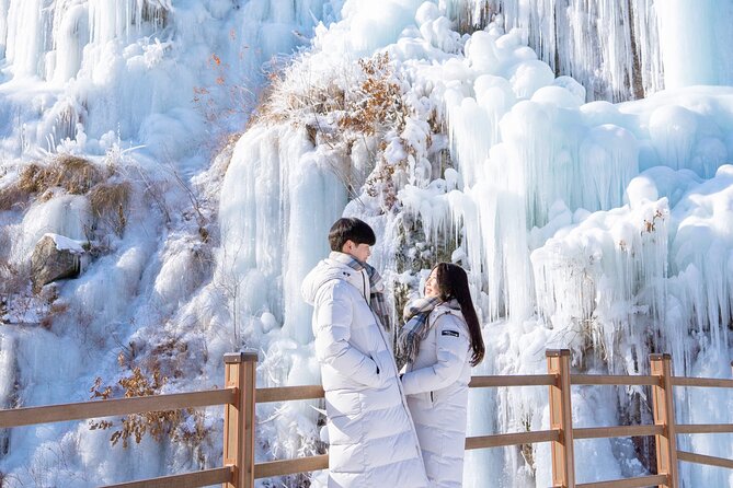 Elysian Gangchon Winter Ski + Eobi Ice Valley Day Tour fr Seoul - Elysian Gangchon ski day: 7 hours that work for beginners