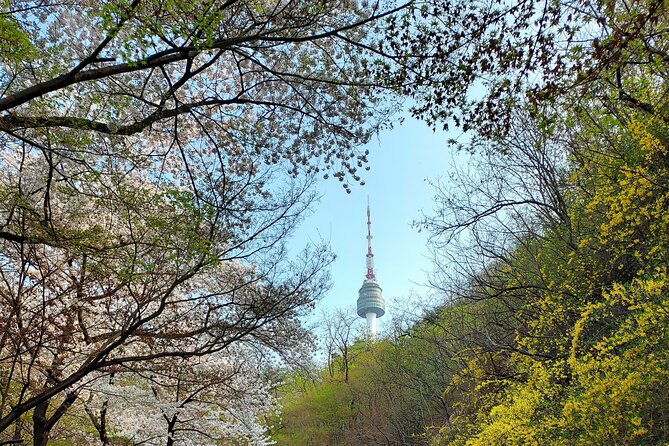 Essence of Seoul, 100% Private Full Day City Tour - Insadong: the old-city craft road you can actually enjoy