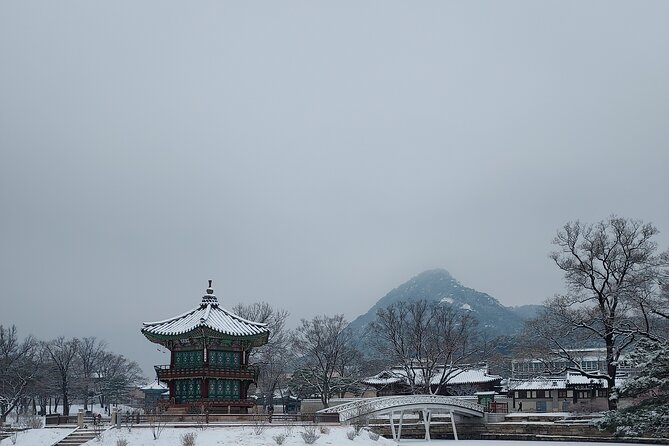 Essence of Seoul, 100% Private Full Day City Tour - Jogyesa Temple: Buddhism in the middle of the city