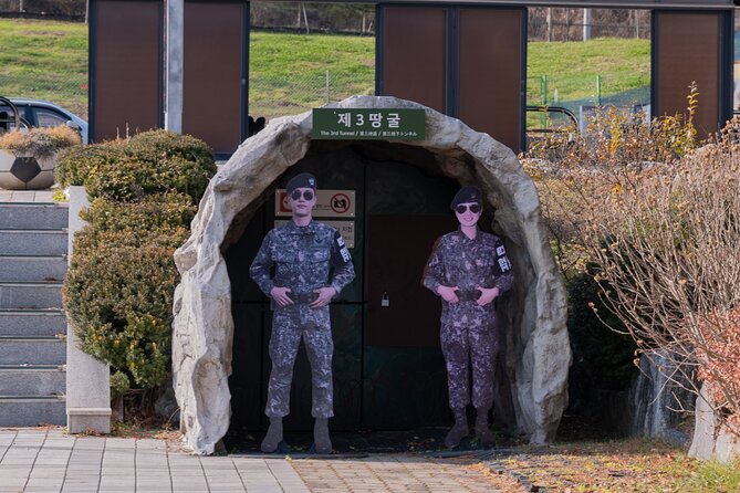 Exclusive Private DMZ Tour & War Memorial Hall or Suspension Bridge(No Shopping) - Your Post-DMZ Choice: Gamaksan Chulleong Bridge or War Memorial Hall