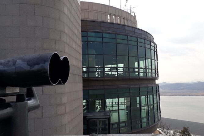 Glimpse into North Korea in 4 hours' layover tour - Odusan Unification Tower: the rooftop telescope plan