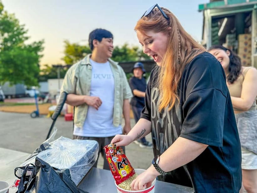 Han's River Picnic in Center of Seoul - Why this Han River picnic feels different from a typical food tour