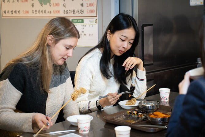 Hidden Stories & Flavors Market Food Tour - Kwangjang Market With a local guide who connects food to real context