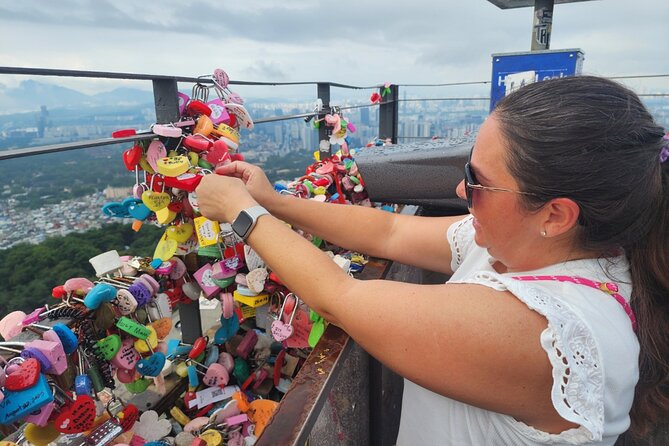 Highlights of Seoul Tour in Seoul: Deoksugung & N Seoul Tower - Meeting point to end point: easiest way to plan your morning