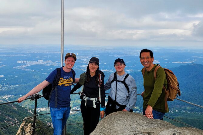 Hiking Adventure Bukhansan Highest Peak & Old Buddhist temples visit (Lunch inc) - Lunch plan: seaweed roll included, but bring your own water