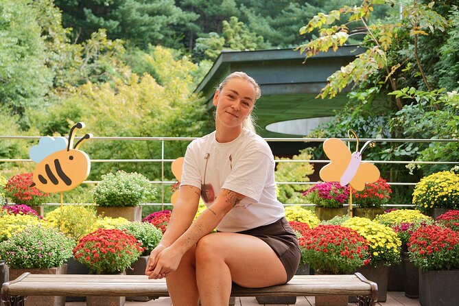 Hwadam Botanic Garden and Namhansanseong and Folk Village Trip - Morning Pickup in Seoul: Staying Sane Before the First Stop