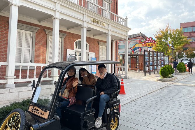 Incheon Port History Tour by 19th Century Electric Car, KTourTOP10 - The 19th-Century Electric Car: Fun Ride, Real Practicality