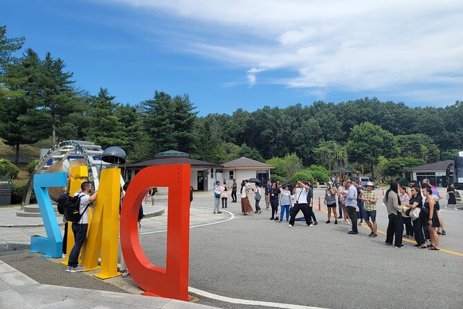 Insightful DMZ Tour by Expert opt. Suspension Bridge with Pickup - Tongilchon-gil and Seoul Drop-Offs: How the Day Wraps Up