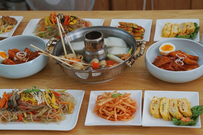 K-food cooking Japchae Mandu Tteokbokki & Fishcake - Tasting and Background: Why These Dishes Matter
