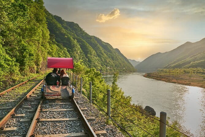 K-pop boyband Film Location Private Day Trip - Lunch: Complimentary Korean (or Pizza) to Keep Your Day on Track