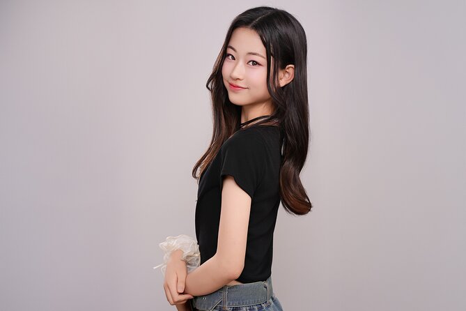 K-Style Photoshoot in Seoul | Hair and Makeup Optional - Inside the private studio: a fast shoot that still feels controlled