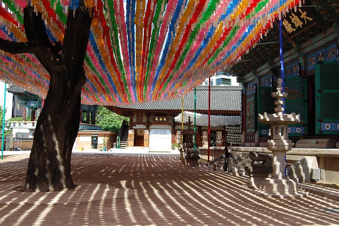 Korean Heritage Tour: Palaces and Villages of Seoul Including Gyeongbokgung Palace - Jogyesa Temple: quiet city spirituality with a 500-year frame