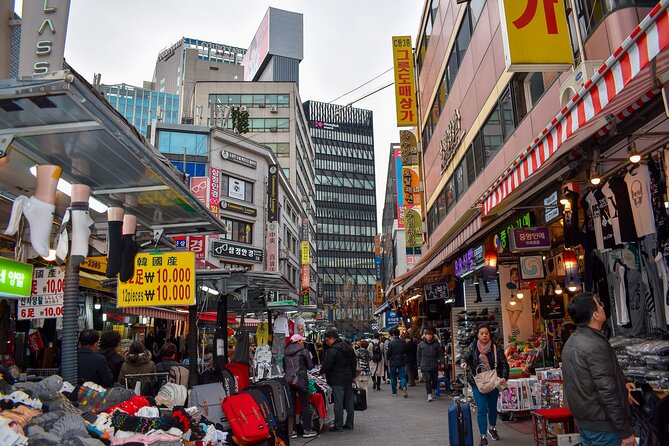 Layover & Stopover in Seoul/private Tour - Namdaemun Market: Sungnyemun photos and shopping time that doesn’t eat the day
