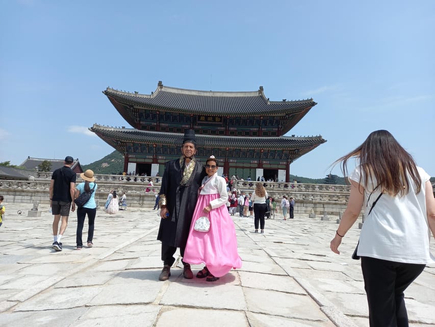 Layover tour to Gyeongbokgung-Folk Museum-Bukchon-Insadong - Simple tips to make the 6 hours feel smoother
