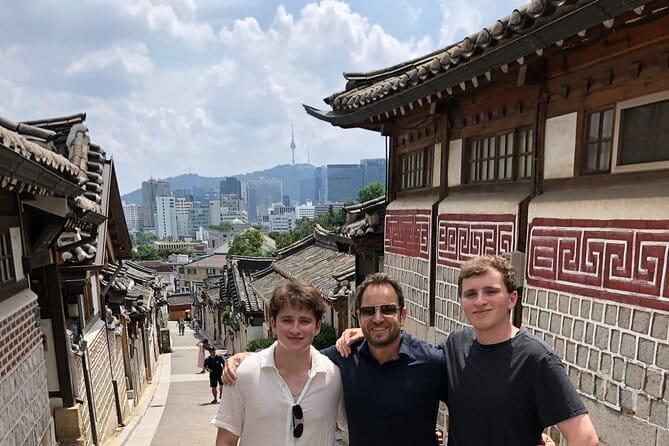 Lee’s Private 4-hour Customized Seoul Tour - Transportation and tickets: how to avoid surprise costs
