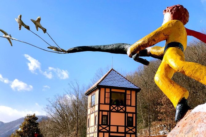 Nami Island& Petite France& Garden of Morning Calm& Italian Village One-Day Tour - From Hongik Univ. Station to the countryside: how the day really flows