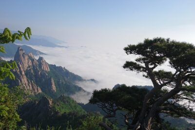 One-Day Tour for stunning Mt.Seoraksan from Seoul - Seoraksan National Park: Valleys, Waterfalls, and the One-Hour Choice