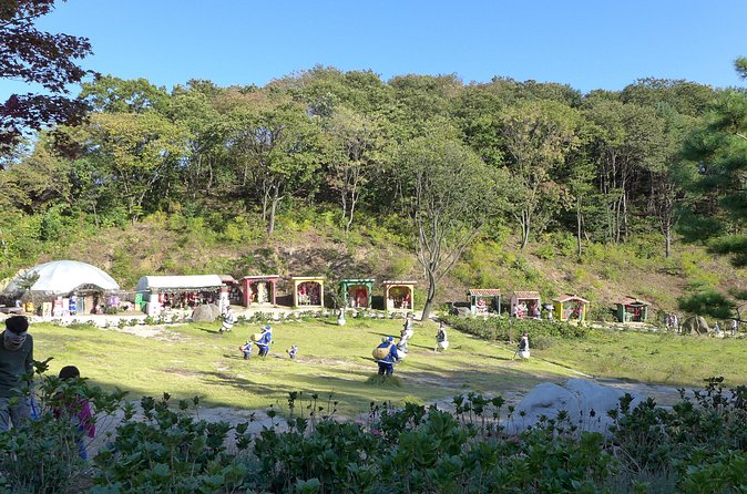 Pocheon Private Day Tour from Seoul - Stop 1: Korea National Arboretum and Sanjeong Lake on Mondays