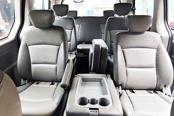 Private Airport Transfer : Gimpo airport to/from Seoul (1~7pax) - From Gimpo to Seoul, the Stress Goes Down Fast