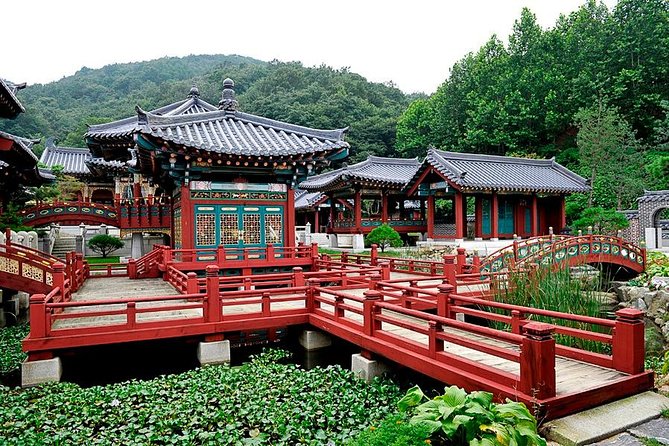 Private day trip to Korean Folk Village & Dae Jang Geum Park - Weather and timing: how to plan for a day that can shift