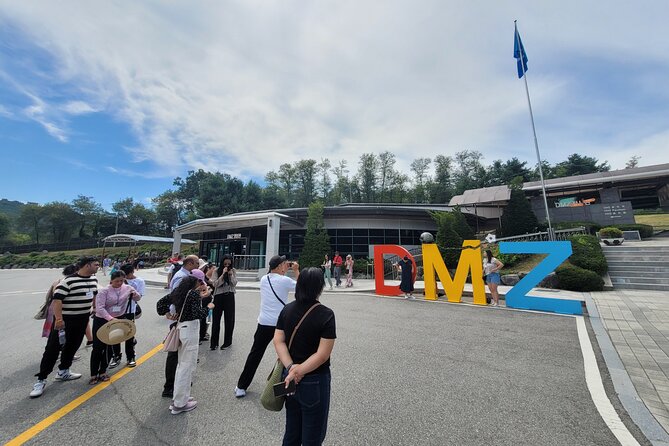 Private DMZ Tour and Suspension Bridge + Korean BBQ - Optional palace, memorial, and Seoul-time add-ons