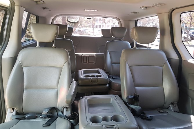 Private English Speaking Driver in Seoul: Airport Service Available - Palace day ideas: Bukchon, hanok villages, and classic Seoul sights