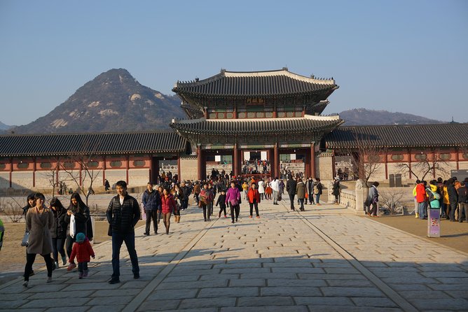 Private English Speaking Driver in Seoul: Airport Service Available - The best way to plan your day: a simple 8-hour mix that works