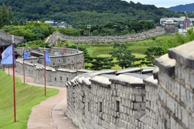Private Korean Folk Village, Suwon Starfield Libarary&Hwaseong - Morning pickup and the 8–9 hour pacing reality