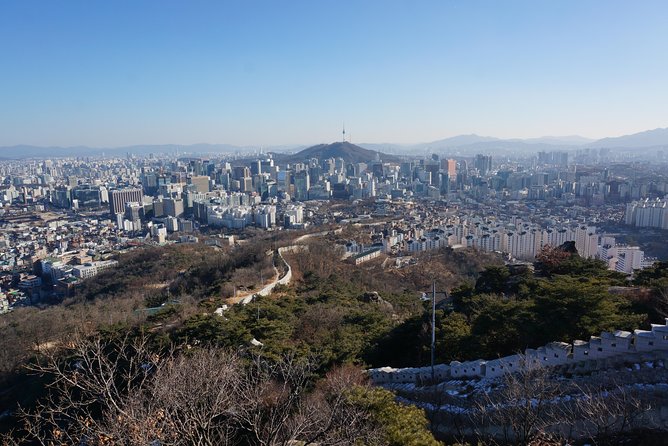 Private Seoul Wall Trekking [Inwangsan, Bugaksan, Naksan Park, N-Seoul Tower] - Inwangsan Mountain: The Steep Start and the View Payoff