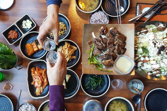Private tour guide service in Seoul, Korea - Cheonggyecheon Stream: A Long Stroll Through Downtown Seoul