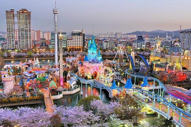 Private tour Lotte World,Tower,Aquarium(All Tickets are included) - Why this Lotte all-in-one day feels efficient (and fun)