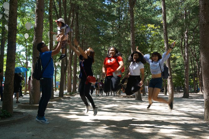 Private Tour: Nami Island& (Alpaca World 'or' Morning Calm)&Lunch - Your second stop choice: Alpaca World or the Garden of Morning Calm