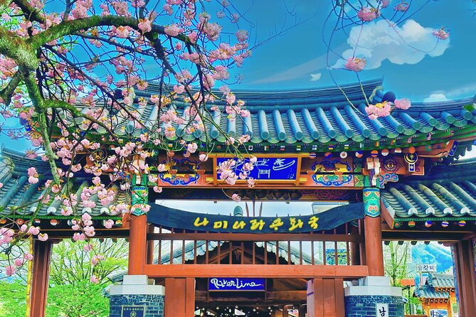 Private Tour to Alpaca world &Nami Island& Railbike with Tickets - Gangchon Rail Park: Rail Bikes on a Discontinued Line