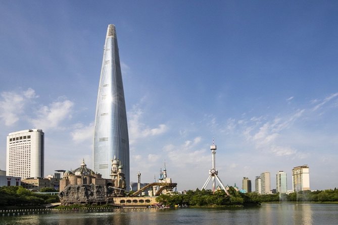 Private Tour to Lotte Tower, Aquarium and Lotte world Theme park - Pickup, timing, and what a private English guide really does
