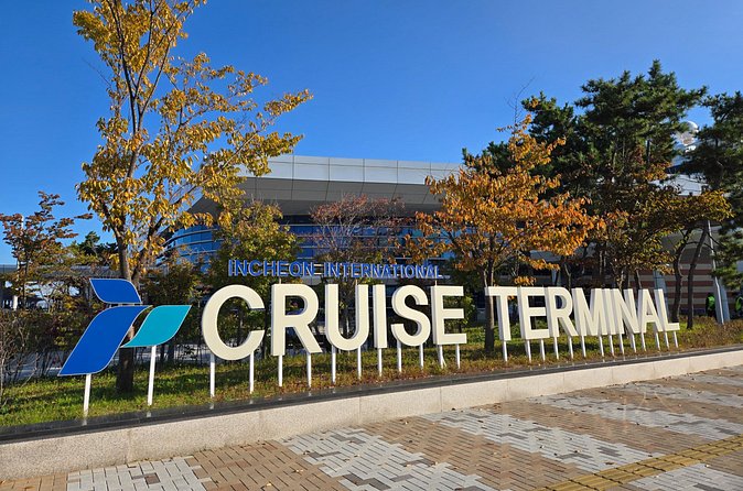 Private Transfer Incheon Cruise Terminal from and to Seoul - Inside the Car: Comfort, Cleanliness, and Luggage-Friendly Setup