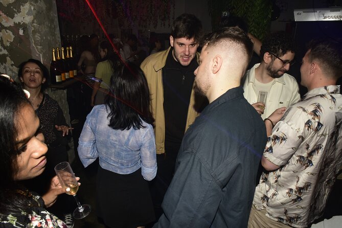 Seoul: Apgujeong Premium Pub Crawl with VIP Bottle Service - Stop 1: Safari Social Bar in Sinsa-dong gets you moving early