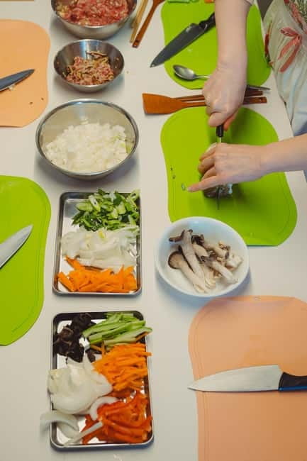 Seoul: Authentic Korean Cooking Class and Market Tour - The homemade lunch you actually made