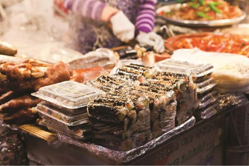Seoul: Changgyeonggung & Gwangjang Market & Naksan Park - Key Highlights Worth Your Time