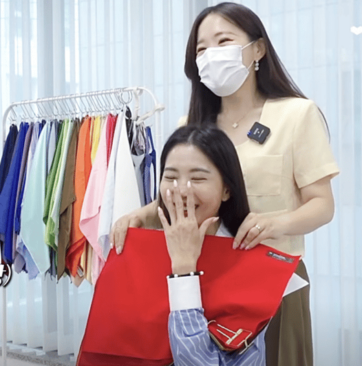 Seoul: Color Analysis - Who This Fits Best (And Who Might Skip)