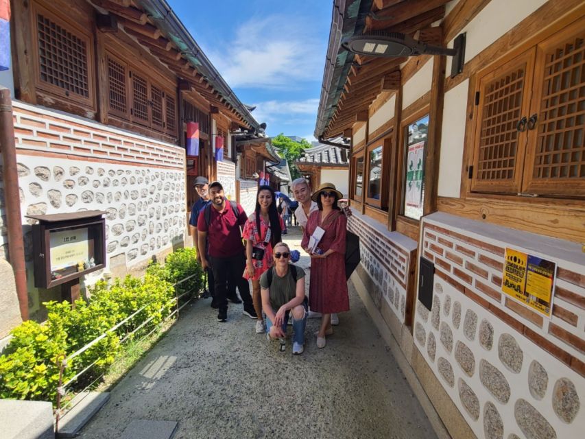 Seoul: Deoksugung Palace Heritage Walking Tour - Key highlights worth your attention