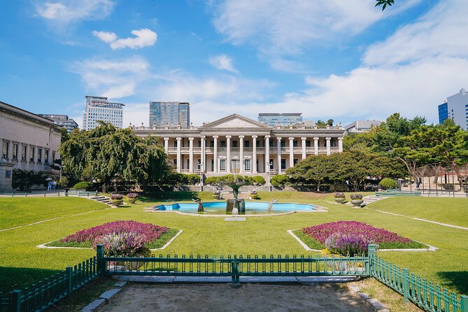 Seoul: Deoksugung Palace Night Tour - Weather and the Monday closure reality check