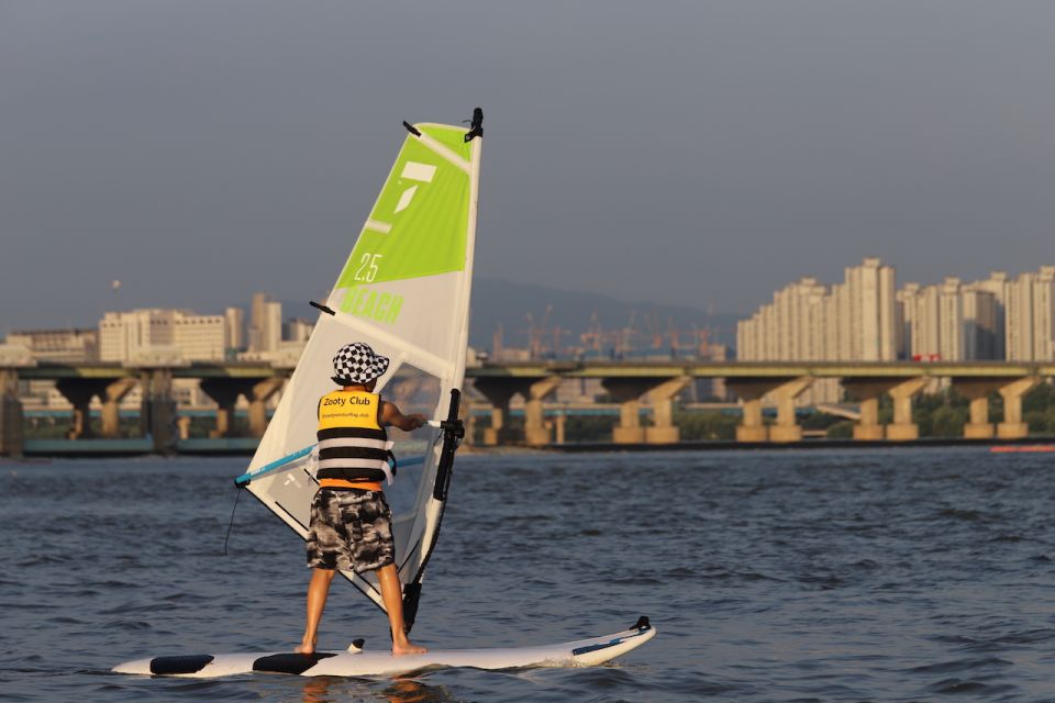 Seoul : Efoil Experience in Han River - Ttukseom Hangang Park Views: Seoul From a Different Angle