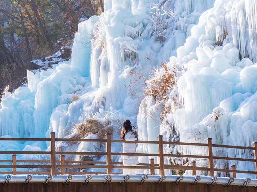 Seoul: Eobi Valley(Winter), Strawberry, Nami Island and Bike - Eobi Ice Valley in winter: icicles and frozen waterfalls, and how to enjoy them